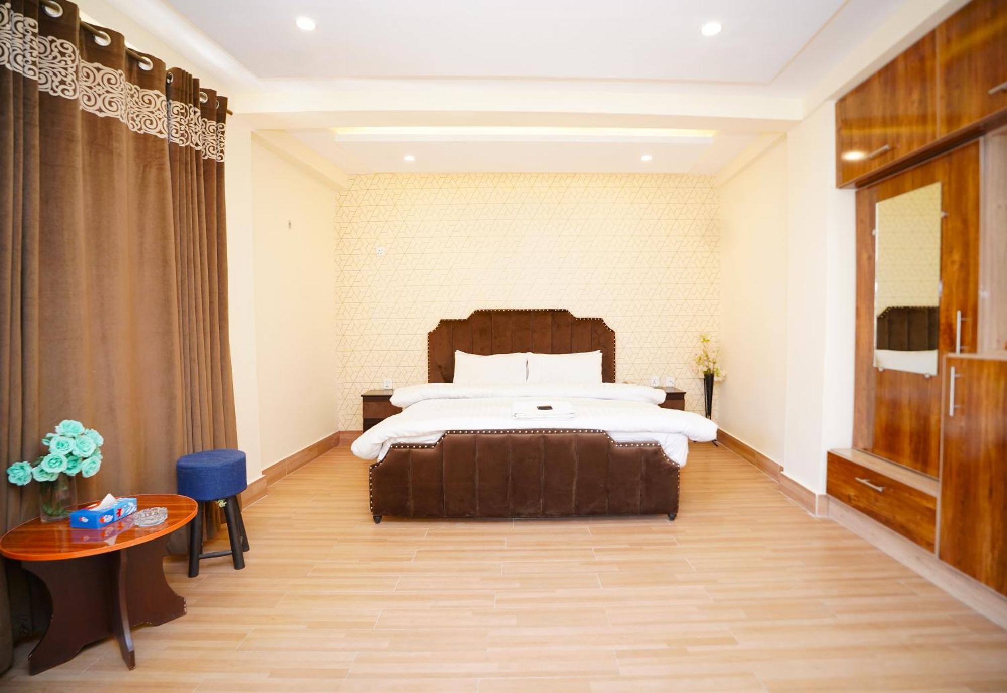 Hunza Elites By Orane Hotel Karimabad  Exterior photo