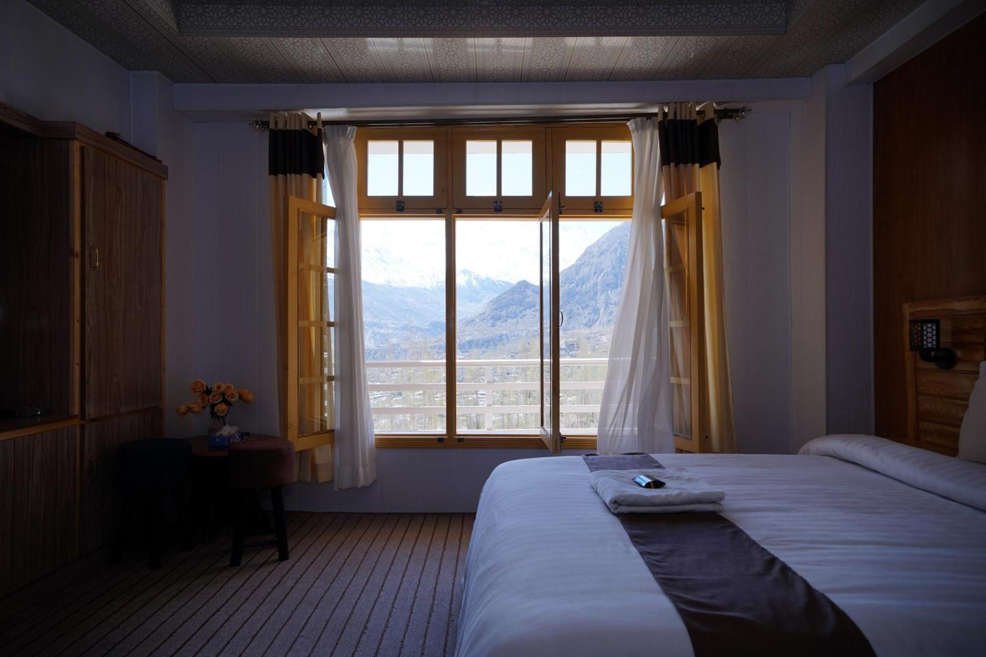 Hunza Elites By Orane Hotel Karimabad  Exterior photo