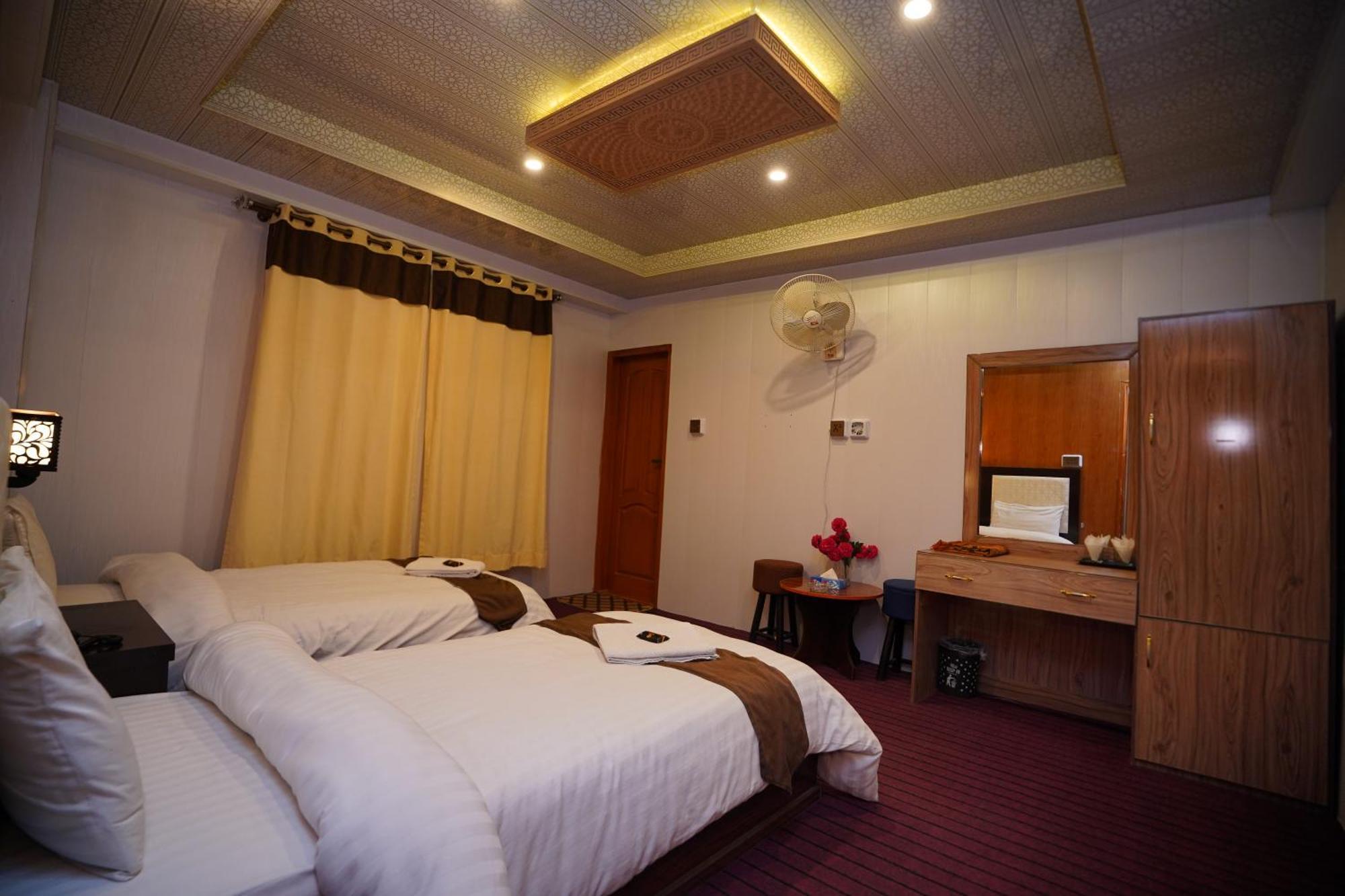 Hunza Elites By Orane Hotel Karimabad  Exterior photo