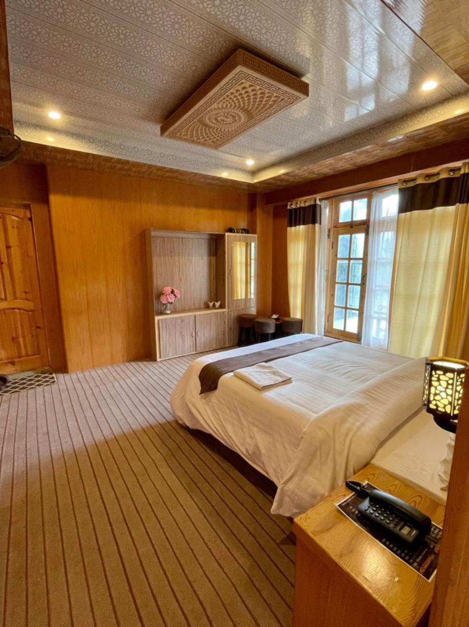 Hunza Elites By Orane Hotel Karimabad  Exterior photo